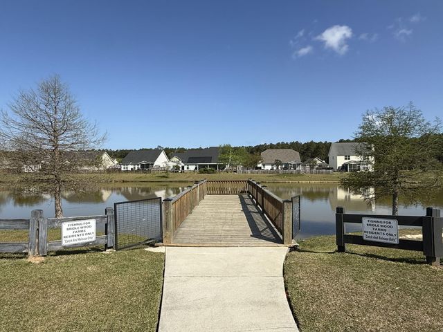 237 Oglethorpe Circle, Moncks Corner, SC 29461