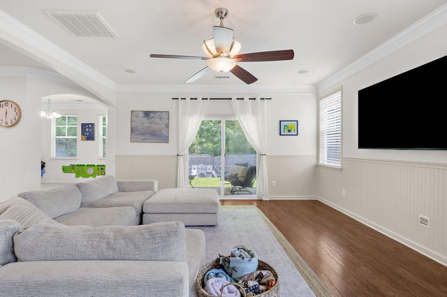 237 Oglethorpe Circle, Moncks Corner, SC 29461