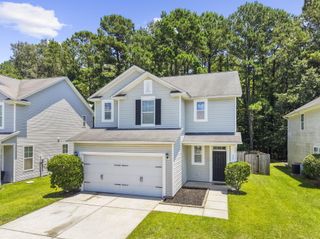 237 Oglethorpe Circle, Moncks Corner, SC 29461