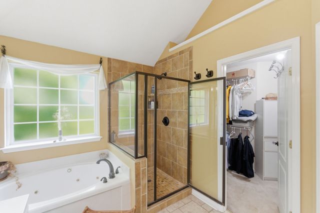 328 Moonwater Ct, Hermitage, TN 37076
