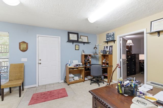 328 Moonwater Ct, Hermitage, TN 37076