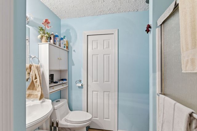 328 Moonwater Ct, Hermitage, TN 37076