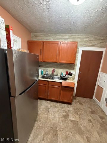 14520 Dover Avenue, East Cleveland, OH 44112