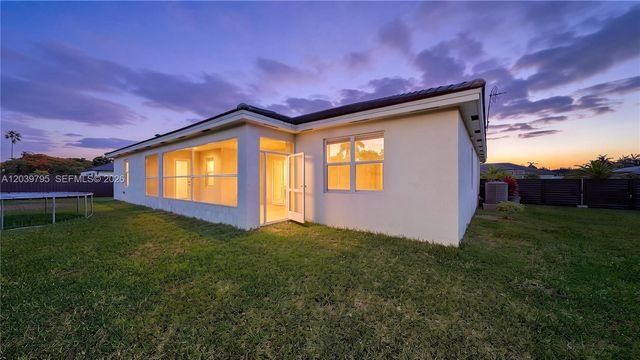 28909 SW 186th Ave, Homestead, FL 33030