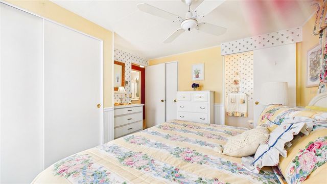 7901 40TH AVENUE N 74, St Petersburg, FL 33709