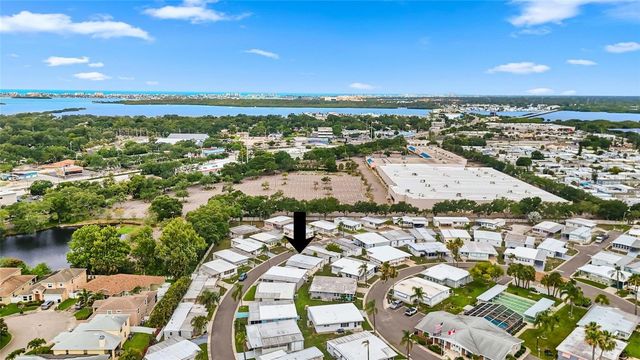 7901 40TH AVENUE N 74, St Petersburg, FL 33709