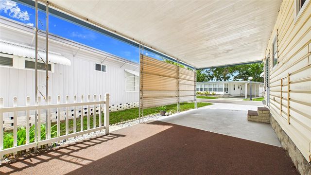 7901 40TH AVENUE N 74, St Petersburg, FL 33709