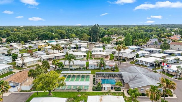 7901 40TH AVENUE N 74, St Petersburg, FL 33709
