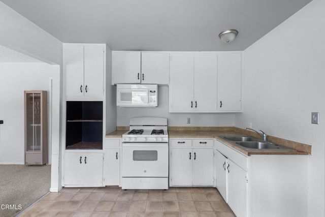 506 E Oak Street, Ojai, CA 93023