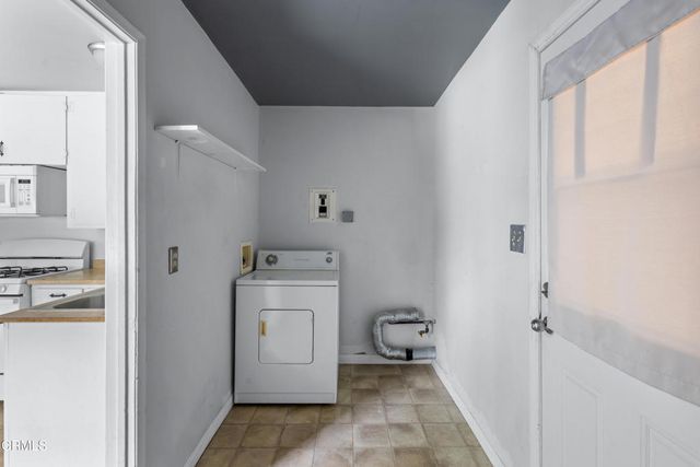506 E Oak Street, Ojai, CA 93023