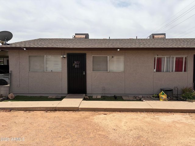 1935 N CENTER Street, Mesa, AZ 85201