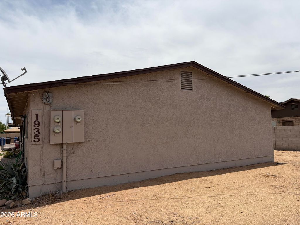 1935 N CENTER Street, Mesa, AZ 85201 — photo 3