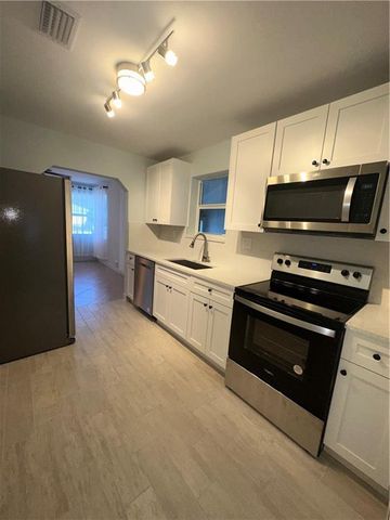 1644 26th Avenue, Vero Beach, FL 32960