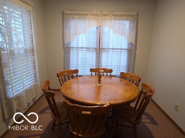 1043 Mikes Way, Greenwood, IN 46143