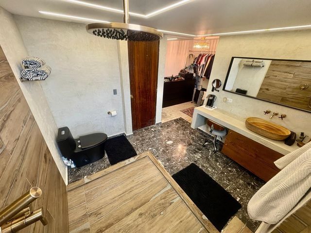 1305 MAGDALENA AVENUE AVENUE Penthouse, San Juan, PR 00907