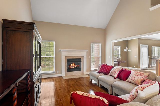 1719 Dryden Dr, Spring Hill, TN 37174