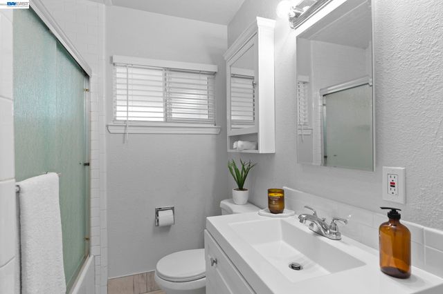 412 Solano Ave, San Lorenzo, CA 94541