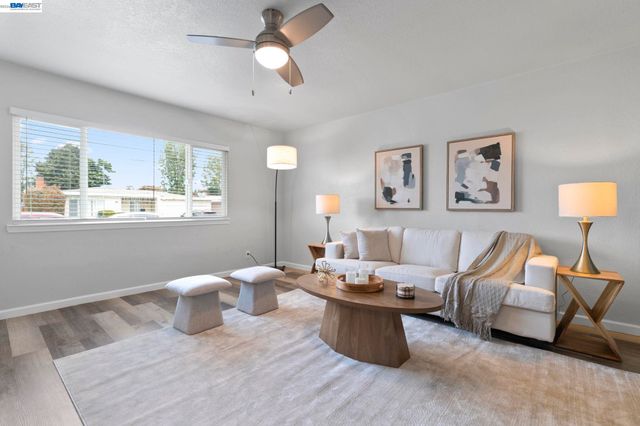 412 Solano Ave, San Lorenzo, CA 94541