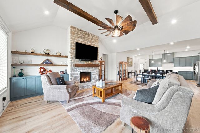 7112 E Queens Street, Broken Arrow, OK 74014
