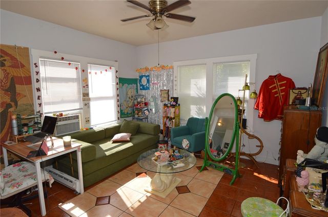 2800 DARTMOUTH AVENUE N, St Petersburg, FL 33713