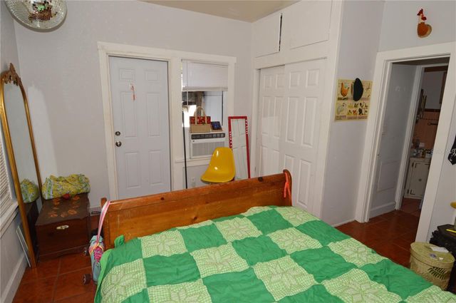 2800 DARTMOUTH AVENUE N, St Petersburg, FL 33713
