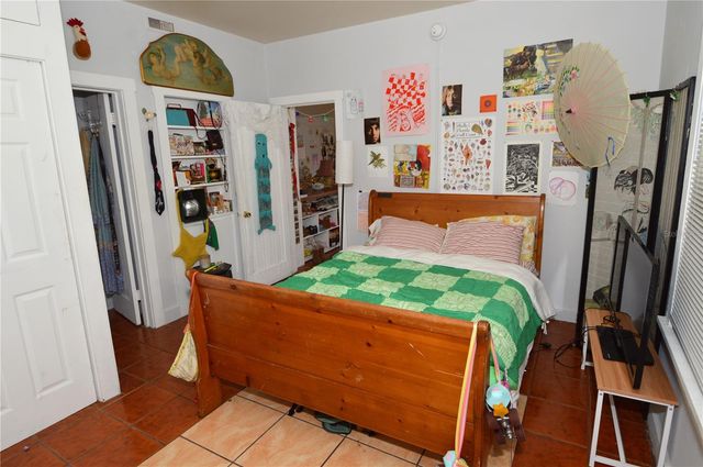 2800 DARTMOUTH AVENUE N, St Petersburg, FL 33713