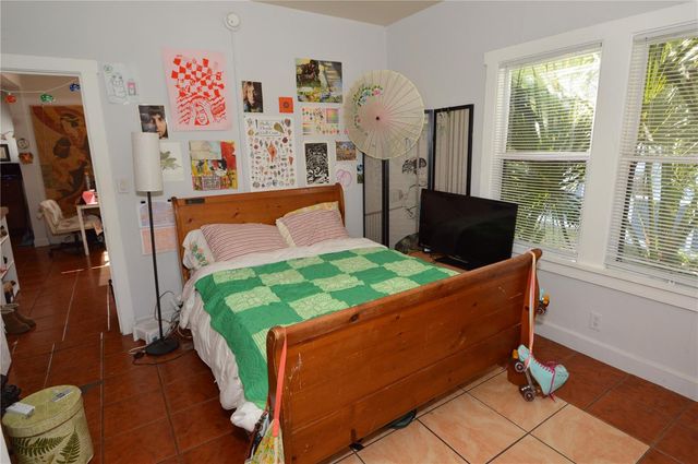 2800 DARTMOUTH AVENUE N, St Petersburg, FL 33713