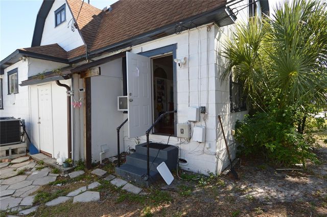 2800 DARTMOUTH AVENUE N, St Petersburg, FL 33713