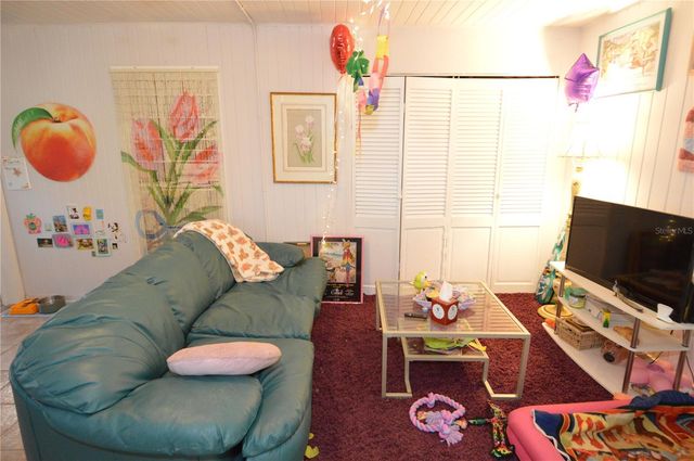 2800 DARTMOUTH AVENUE N, St Petersburg, FL 33713