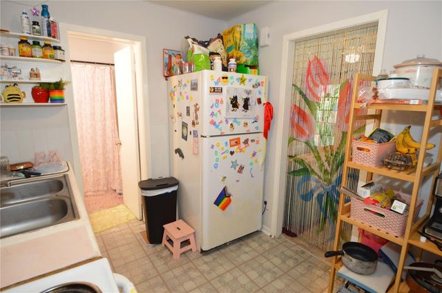 2800 DARTMOUTH AVENUE N, St Petersburg, FL 33713