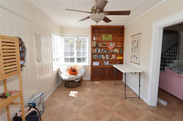 2800 DARTMOUTH AVENUE N, St Petersburg, FL 33713