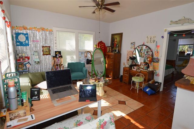 2800 DARTMOUTH AVENUE N, St Petersburg, FL 33713