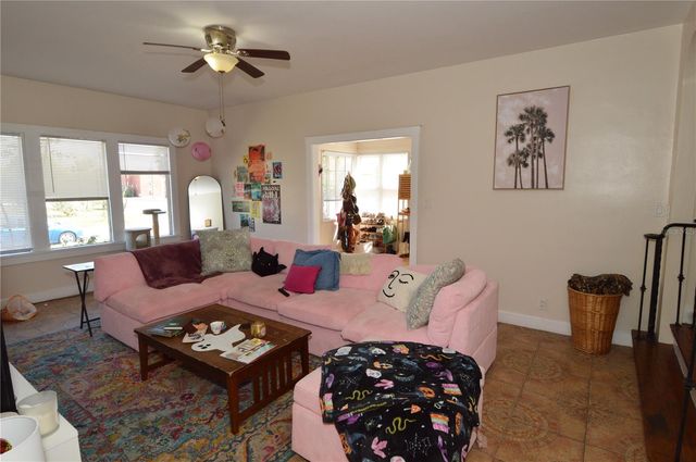 2800 DARTMOUTH AVENUE N, St Petersburg, FL 33713