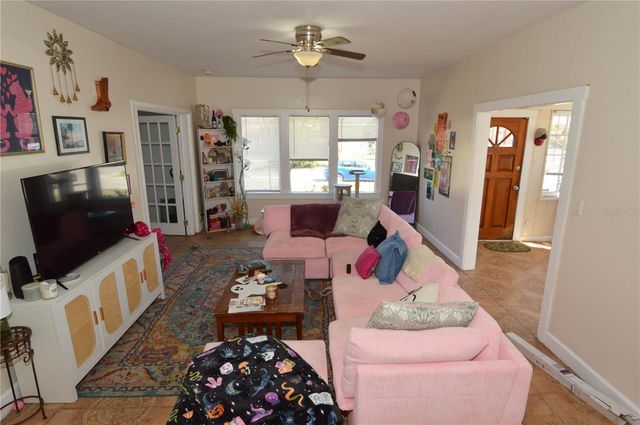 2800 DARTMOUTH AVENUE N, St Petersburg, FL 33713