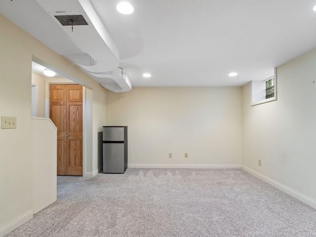 1776 Asbury Street, Falcon Heights, MN 55113