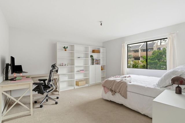 400 Ortega Avenue 220, Mountain View, CA 94040