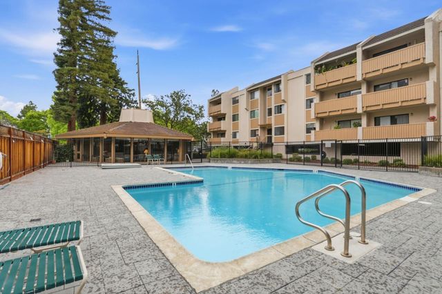 400 Ortega Avenue 220, Mountain View, CA 94040