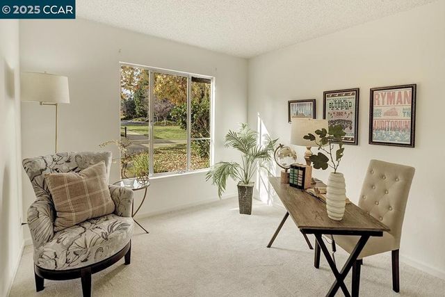 1429 Skycrest Dr 5, Walnut Creek, CA 94595