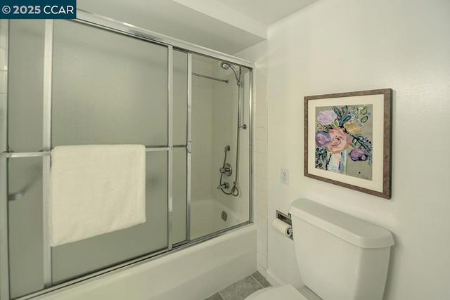 1429 Skycrest Dr 5, Walnut Creek, CA 94595