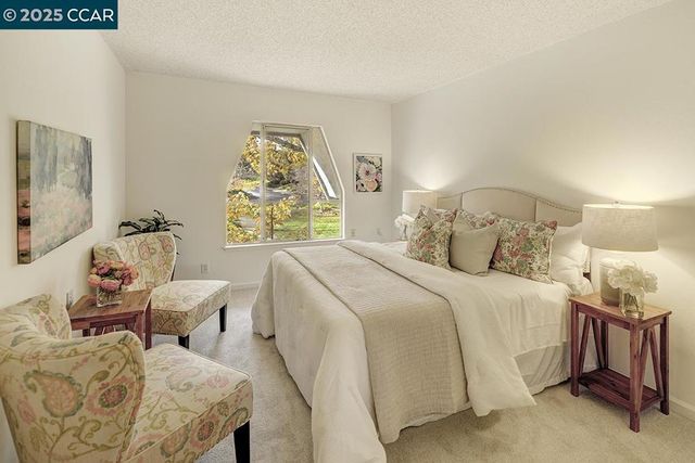 1429 Skycrest Dr 5, Walnut Creek, CA 94595