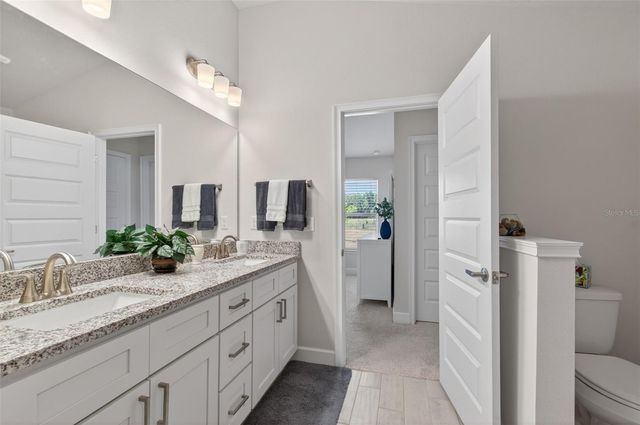 25013 SW 24TH PLACE, Newberry, FL 32669