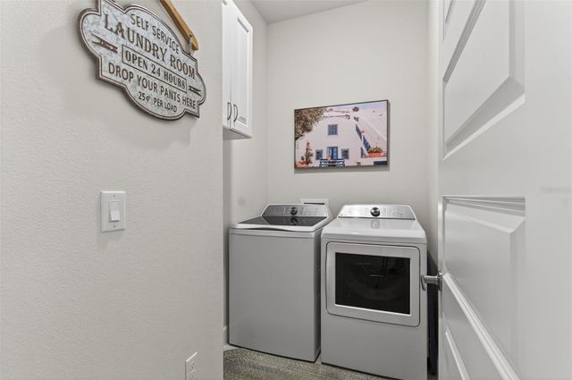25013 SW 24TH PLACE, Newberry, FL 32669