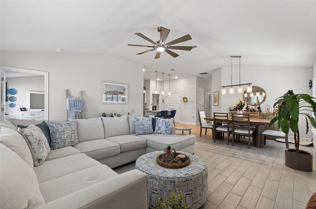 25013 SW 24TH PLACE, Newberry, FL 32669