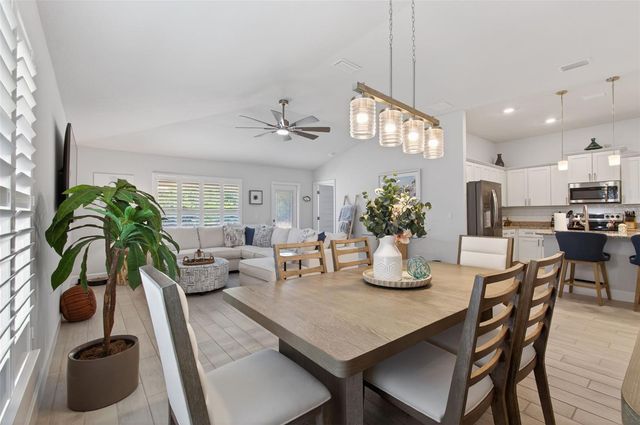 25013 SW 24TH PLACE, Newberry, FL 32669