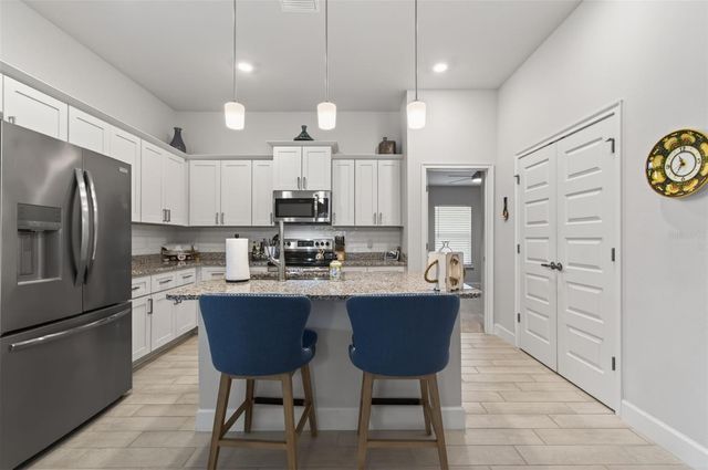 25013 SW 24TH PLACE, Newberry, FL 32669