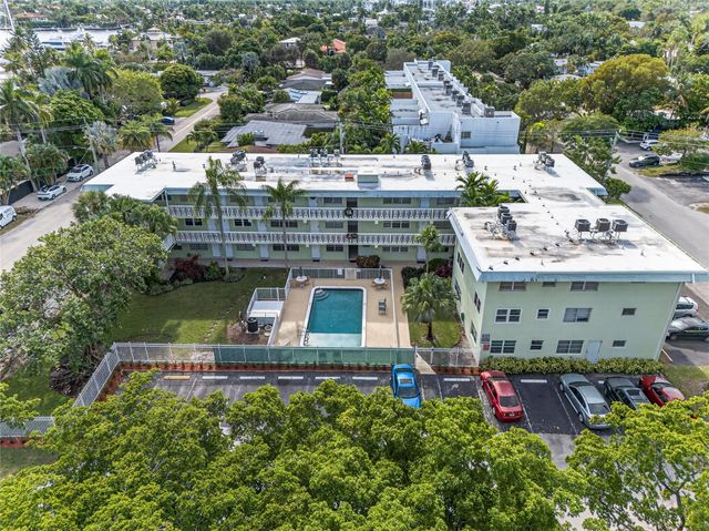 1900 NE 8th Court 308, Fort Lauderdale, FL 33304