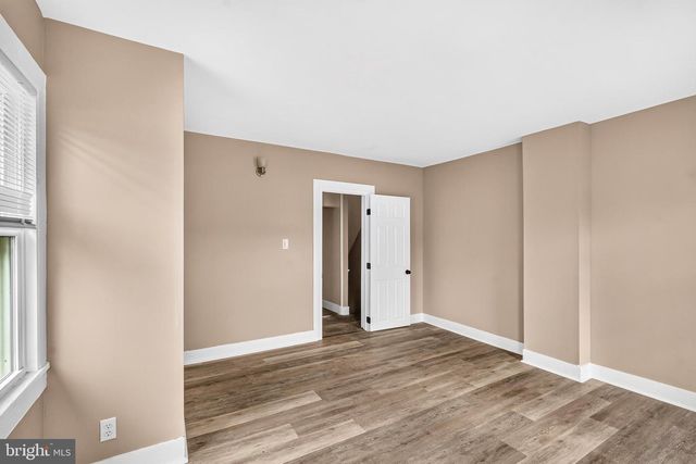 316 BROAD ST, Elmer, NJ 08318