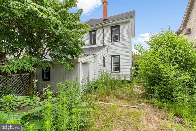 316 BROAD ST, Elmer, NJ 08318
