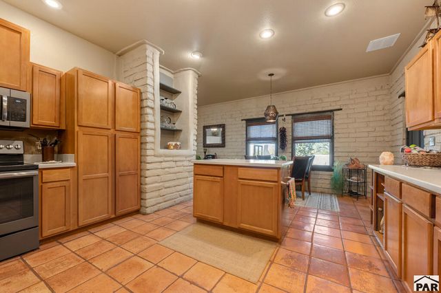 576 W Archer Plaza, Pueblo West, CO 81007