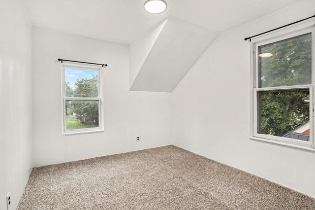 261 E Emmett Street, Battle Creek, MI 49017